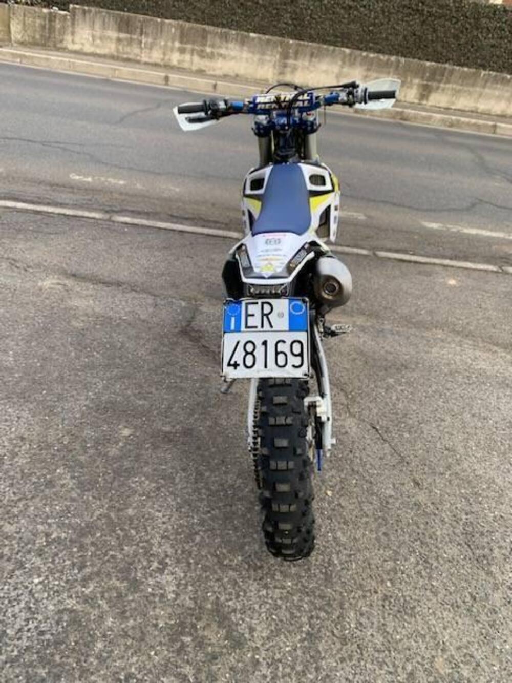 Husqvarna FE 250 (2020) (3)