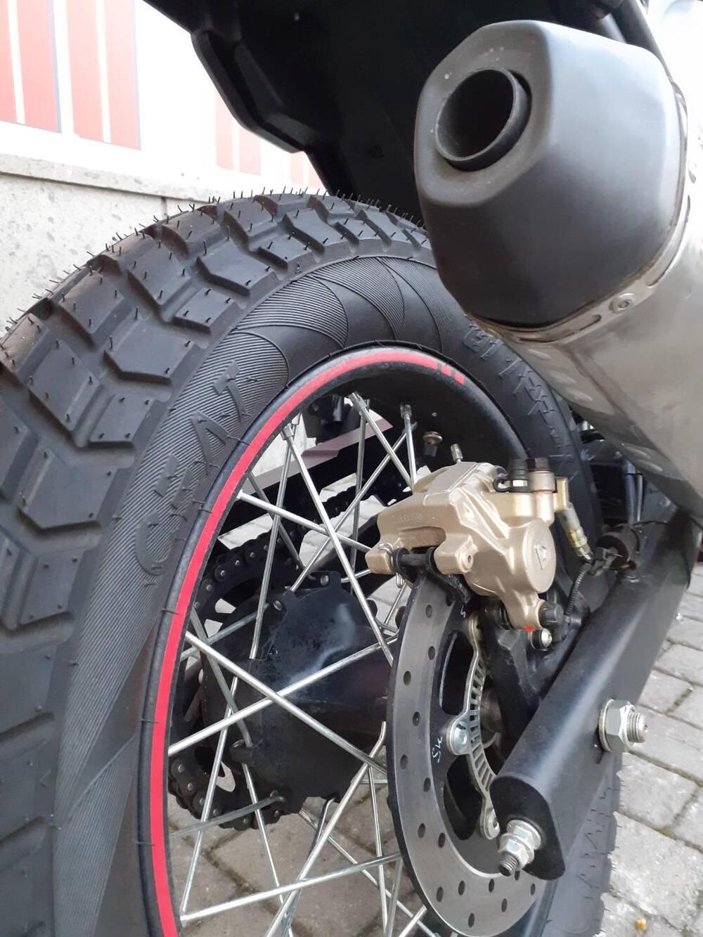 Royal Enfield Scram 411 (2022 - 24) (4)