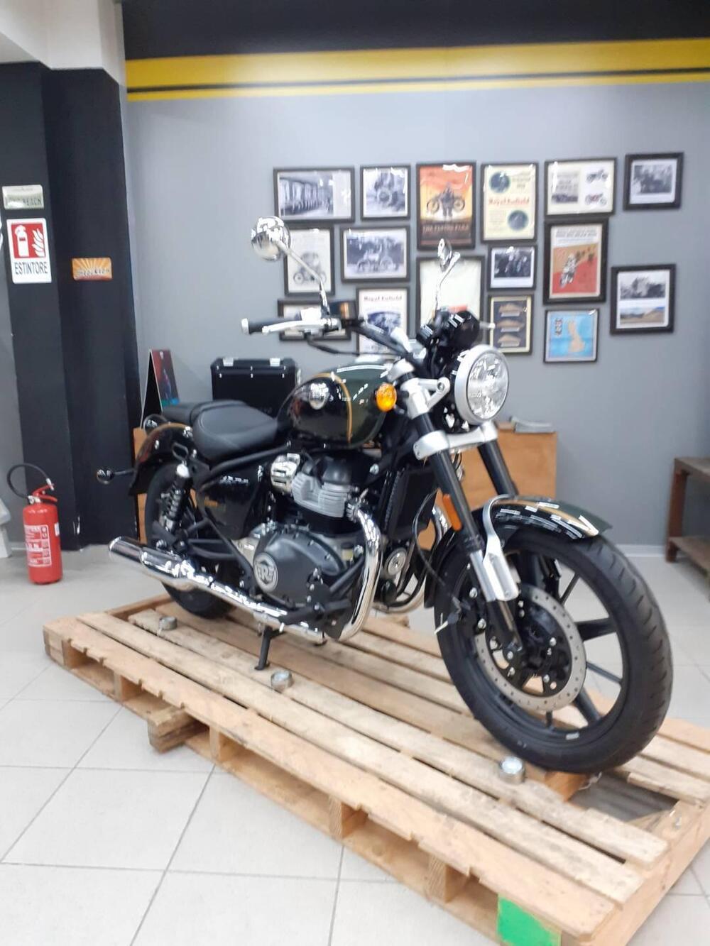 Royal Enfield Super Meteor 650 (2023 - 26)