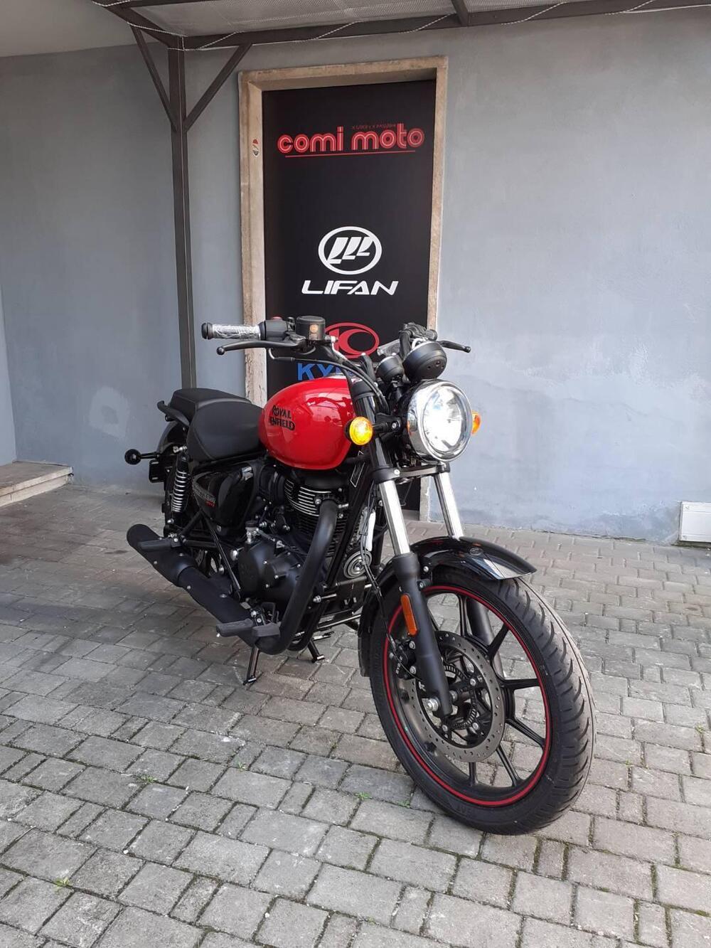 Royal Enfield Meteor 350 Fireball (2021 - 25)