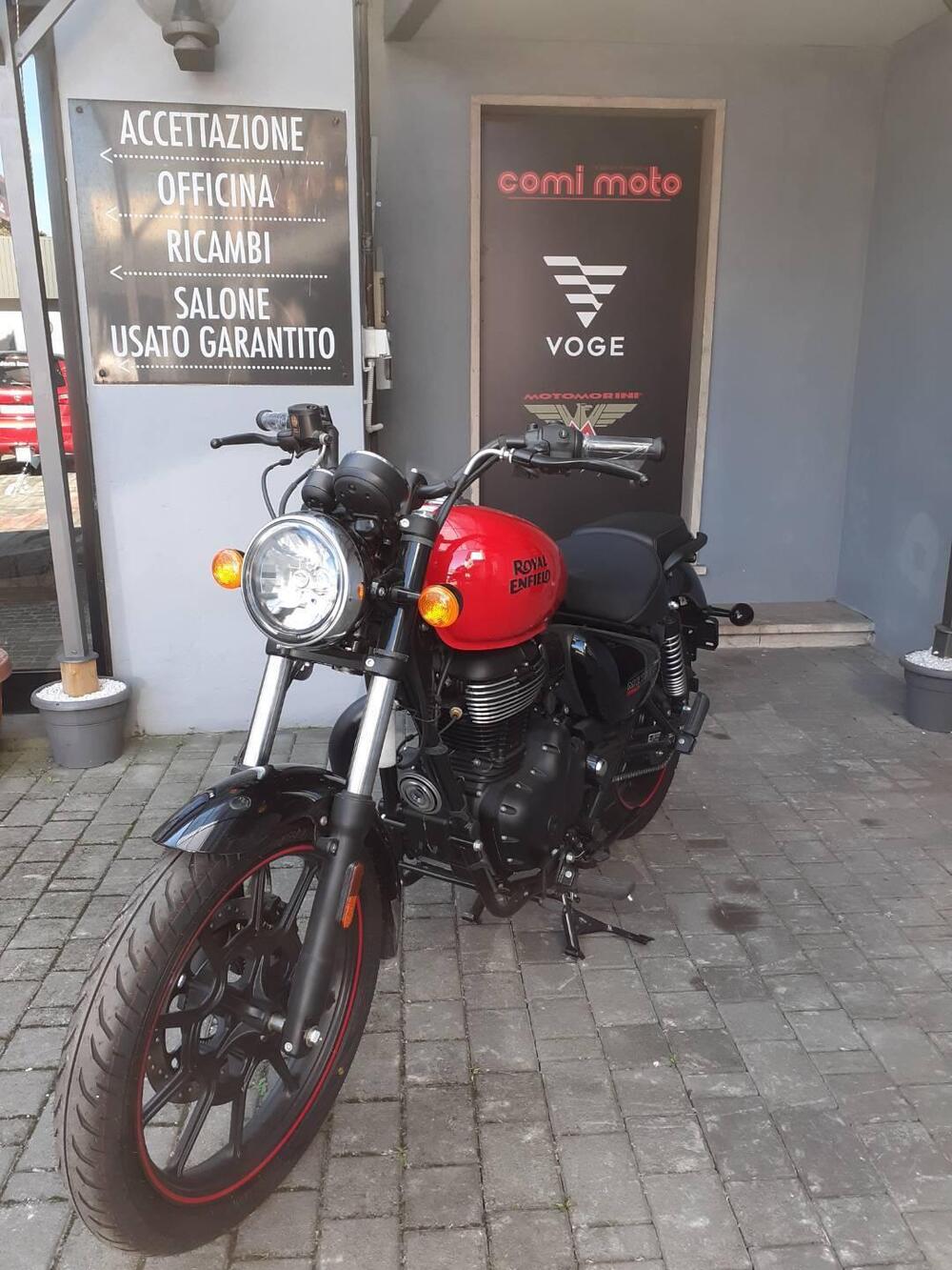 Royal Enfield Meteor 350 Fireball (2021 - 25) (3)