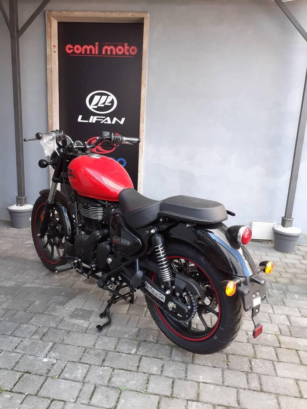 Royal Enfield Meteor 350 Fireball (2021 - 25) (5)