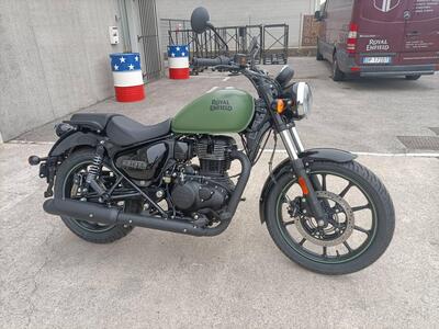 Royal Enfield Meteor 350 Fireball (2021 - 25) nuova