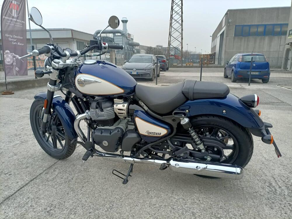 Royal Enfield Super Meteor 650 (2023 - 26) (6)