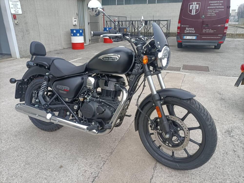 Royal Enfield Meteor 350 (2021 - 26)