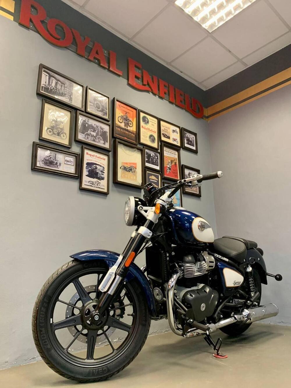 Royal Enfield Super Meteor 650 (2023 - 26) (3)