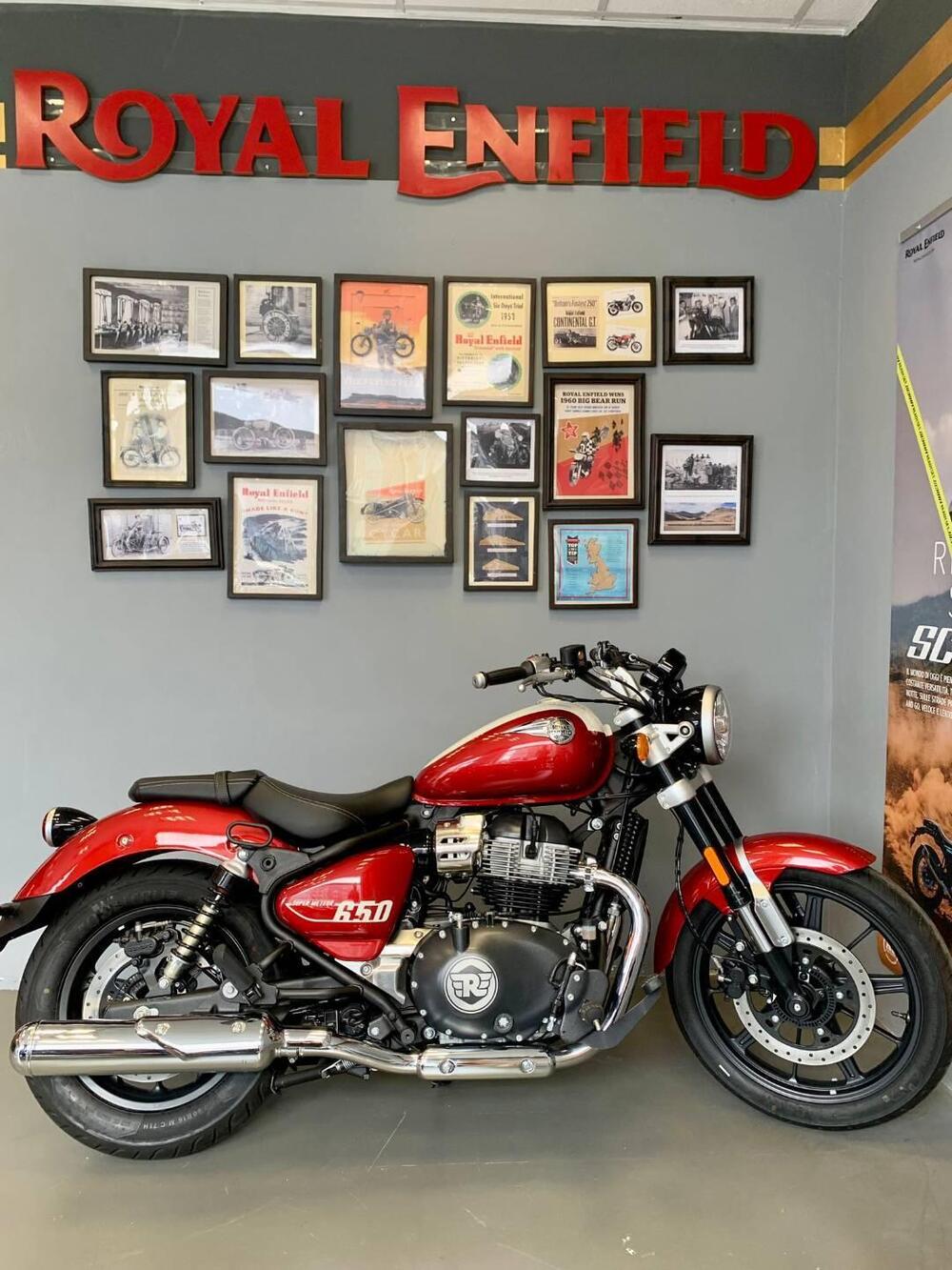 Royal Enfield Super Meteor 650 (2023 - 26) (3)