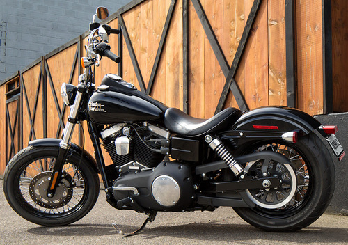 Harley-Davidson 1690 Street Bob Special (2015 - 16) - FXDB