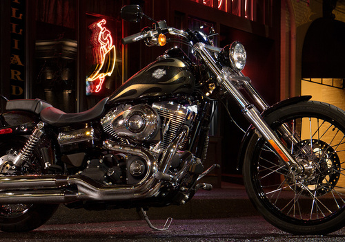 Harley-Davidson 1690 Wide Glide (2010 - 17) - FXDWG