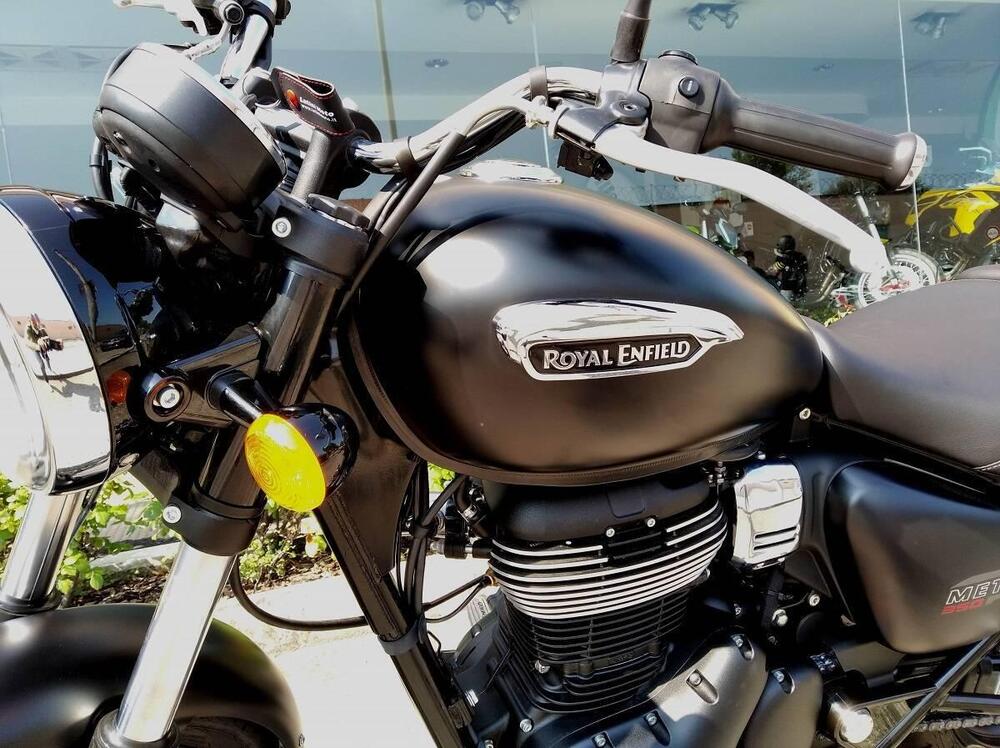 Royal Enfield Meteor 350 (2021 - 26) (2)