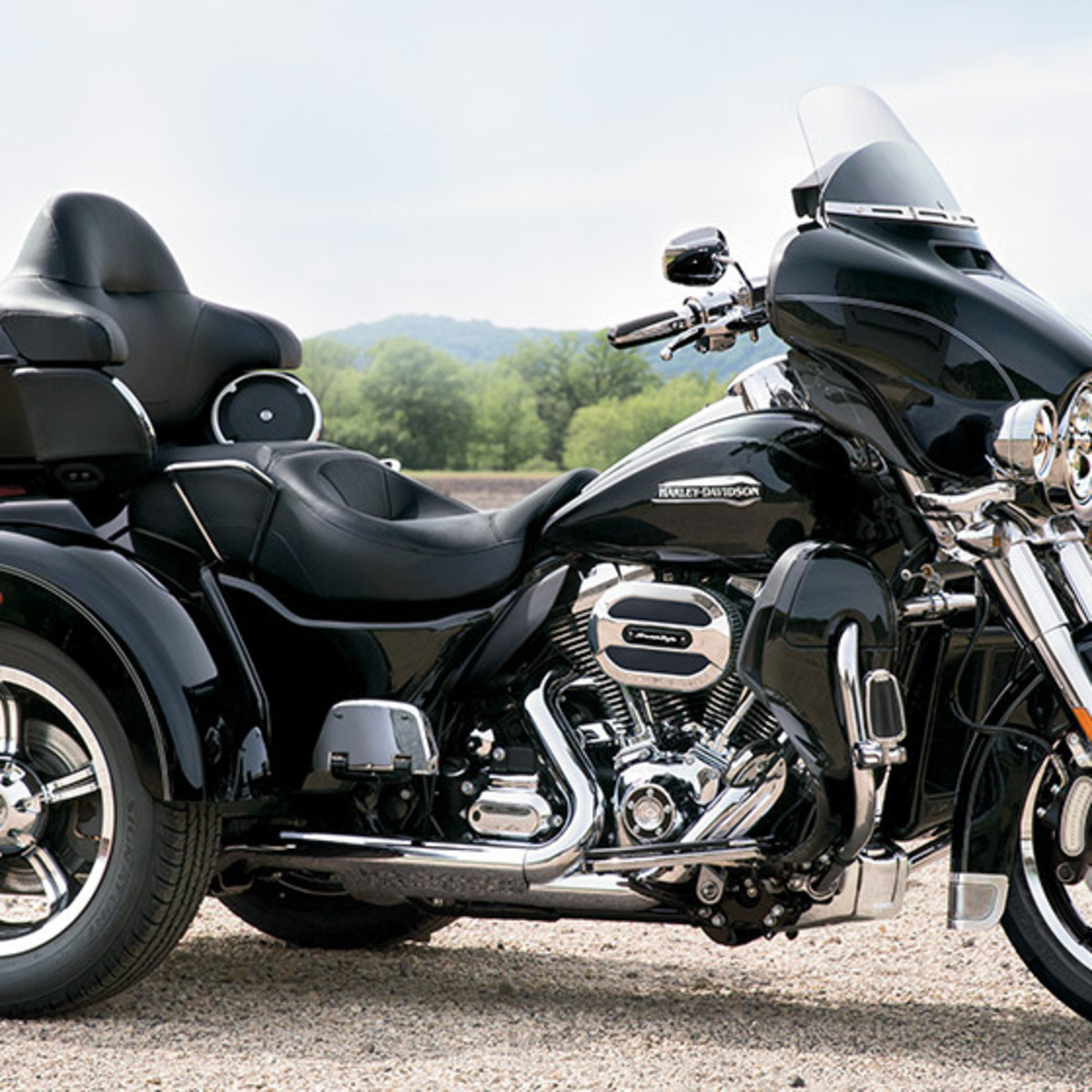 Harley-Davidson 107 Tri Glide Ultra Classic (2014 - 15) - FLHTCUTG