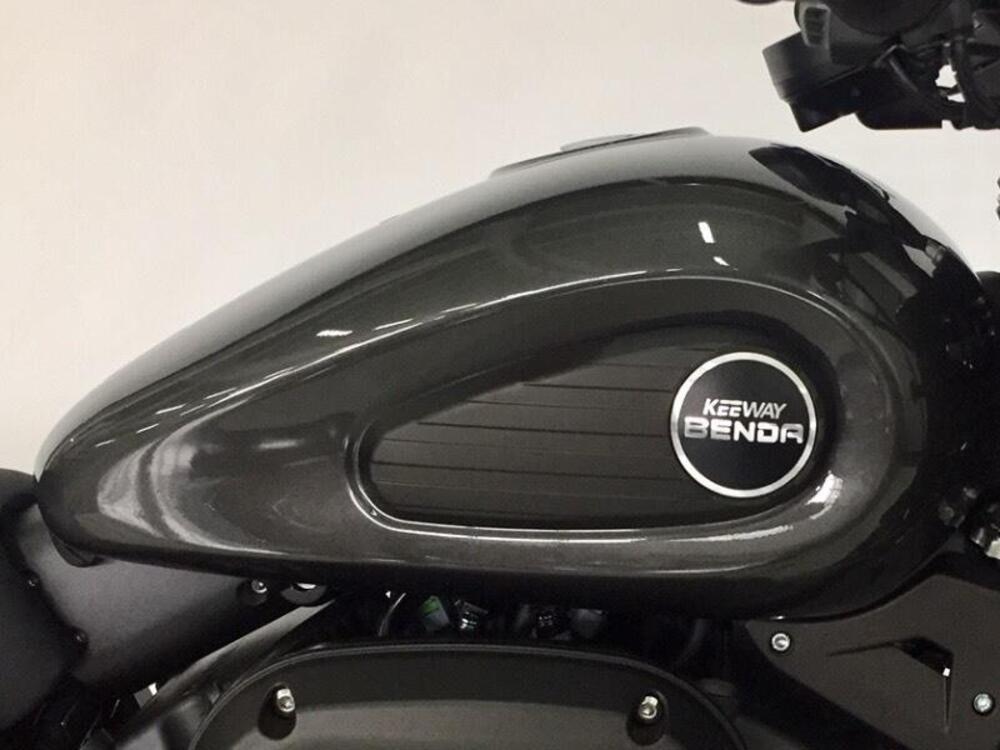 Benda Motorcycles BD-300 Sporty (2021 - 23) (2)