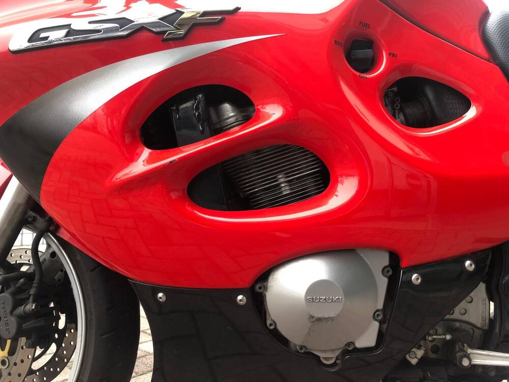 Suzuki GSX 600 F (1998- 05) (5)