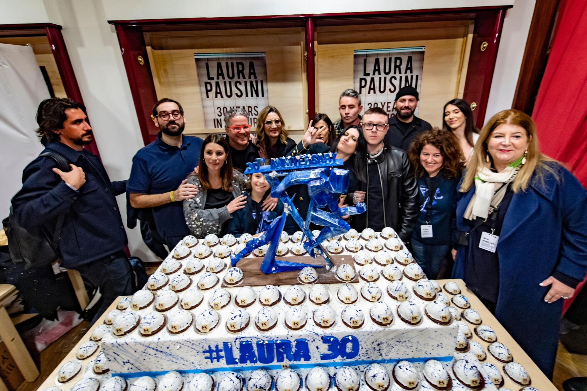 Laura Pausini e i festeggiamenti per i 30 anni di carriera