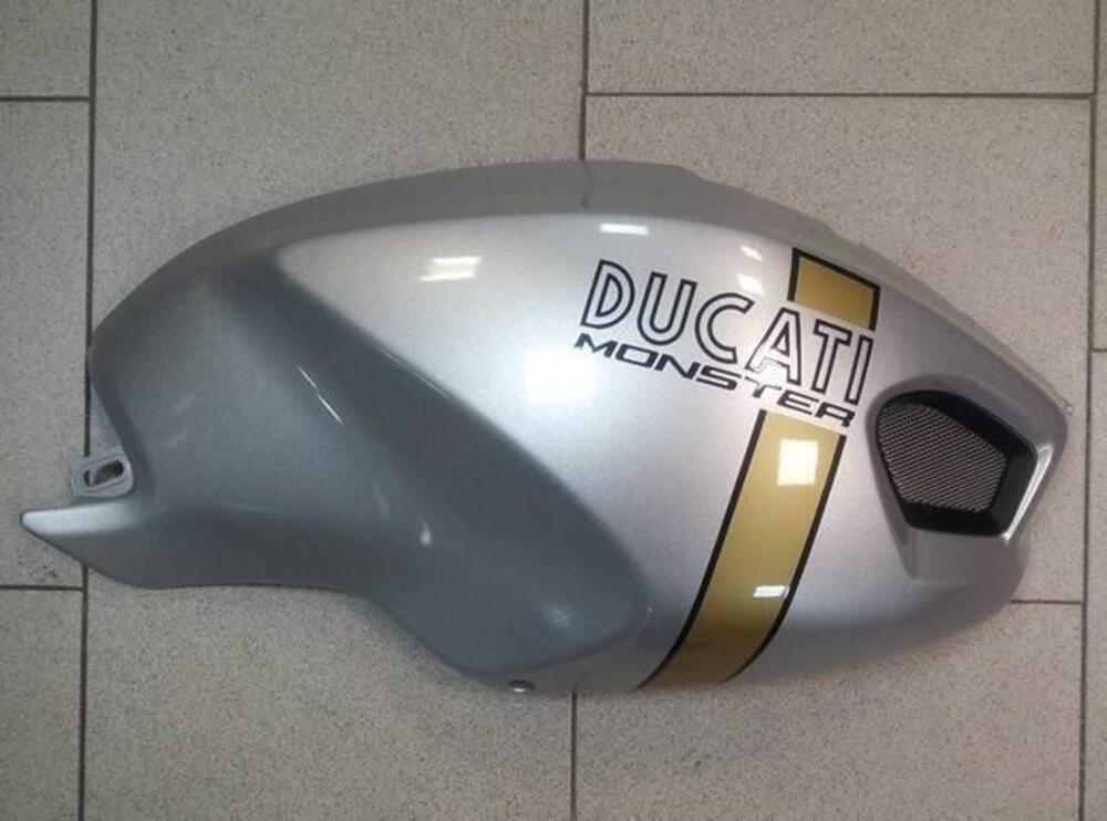 Cover serbatoio dx Monster Ducati (6)