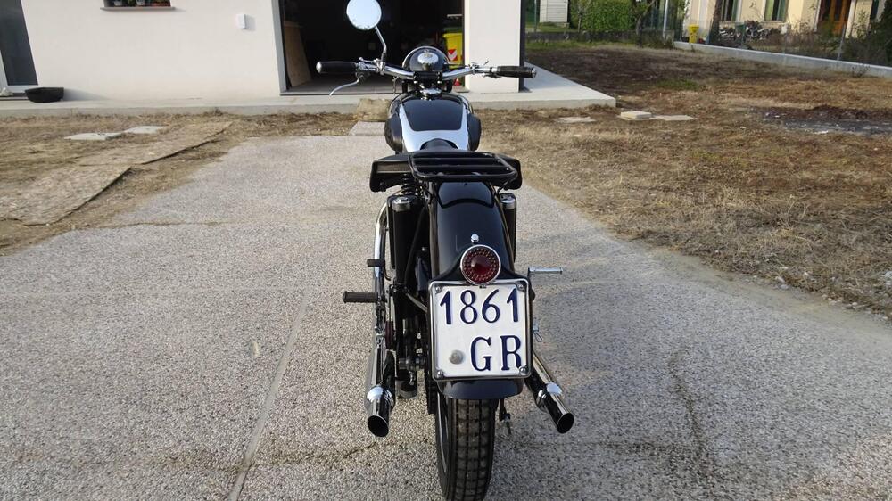 Benelli 500 Quattro-LS (4)