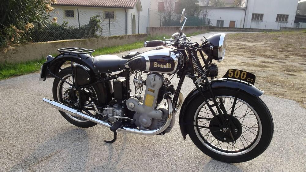 Benelli 500 Quattro-LS (9)