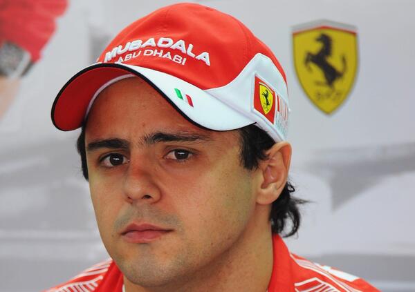 Ecclestone contro Hamilton: &ldquo;Massa defraudato nel 2008, Schumacher l'unico ad aver veramente conquistato sette titoli&rdquo;