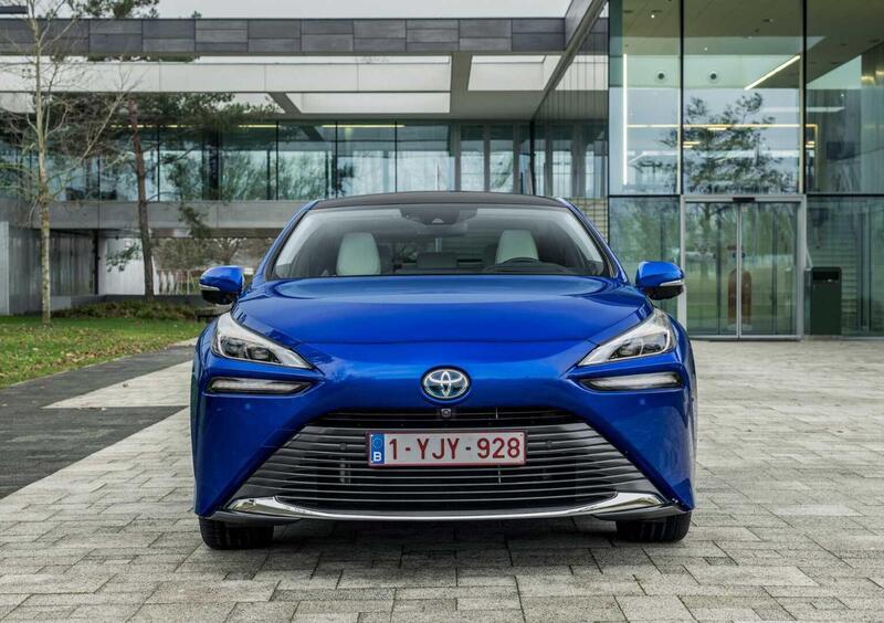 Toyota Mirai (3)