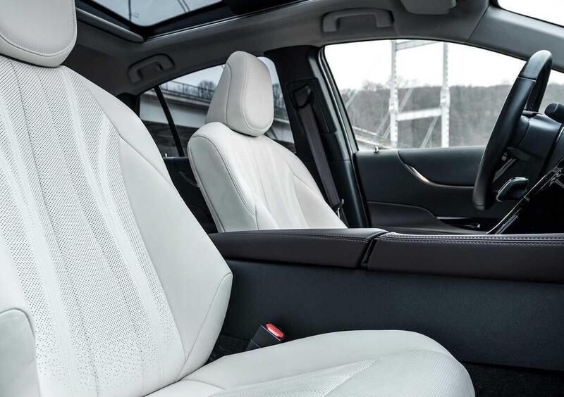 Toyota Mirai (2019-->>) (11)