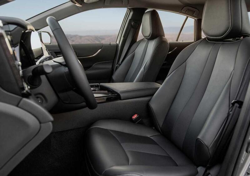 Toyota Mirai (2019-->>) (12)