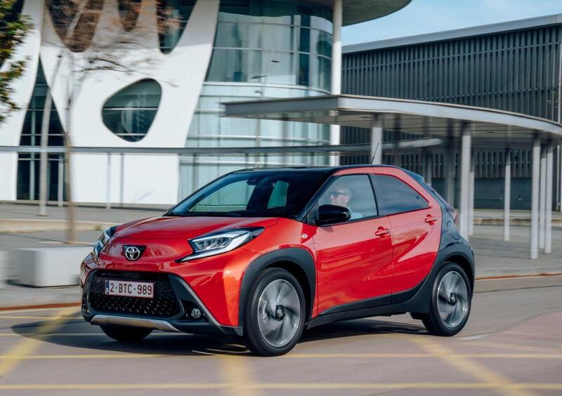 Toyota Aygo X (2022-->>)