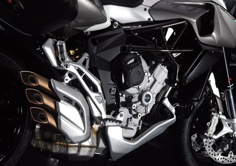 MV Agusta Stradale 800 Stradale 800 EAS ABS (2015 - 17) (17)