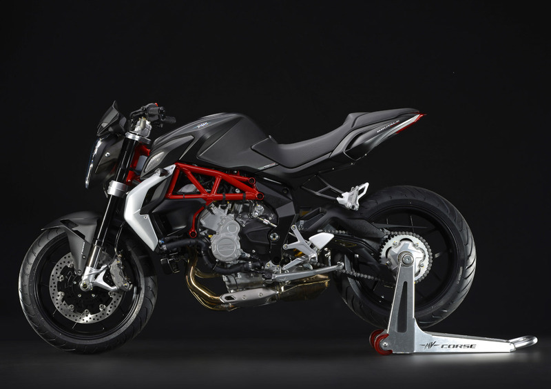 MV Agusta Brutale 675 Brutale 675 (2011 - 15) (7)