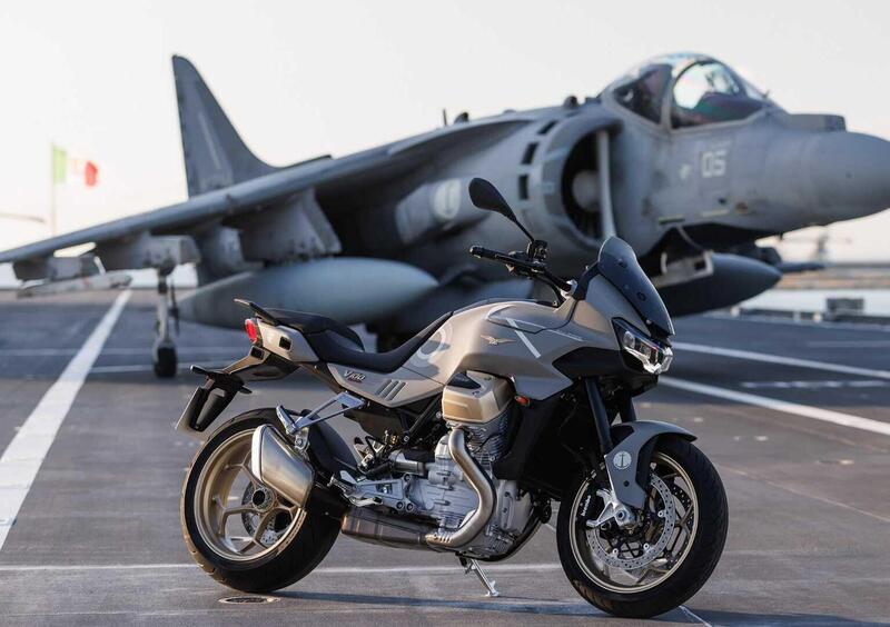 Moto Guzzi V100 Mandello V100 Mandello Aviazione Navale (2023 - 24) (5)