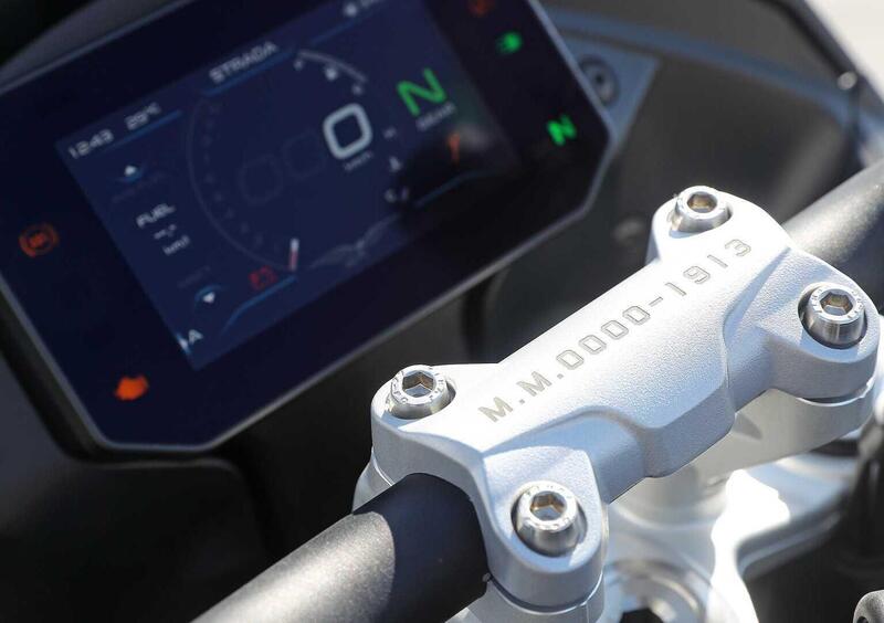 Moto Guzzi V100 Mandello V100 Mandello Aviazione Navale (2023 - 24) (8)