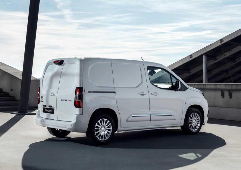 Toyota Proace City (2019-->>) (3)