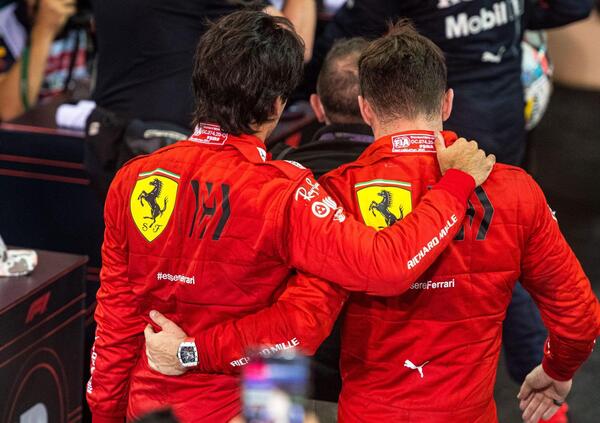 La stampa spagnola contro Leclerc: &quot;Dopo il Bahrain, Sainz inizia il mondiale come prima guida della Ferrari&quot;