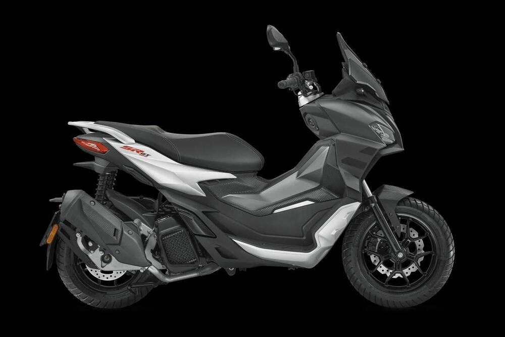 Aprilia SR GT 125 (2022 - 24)