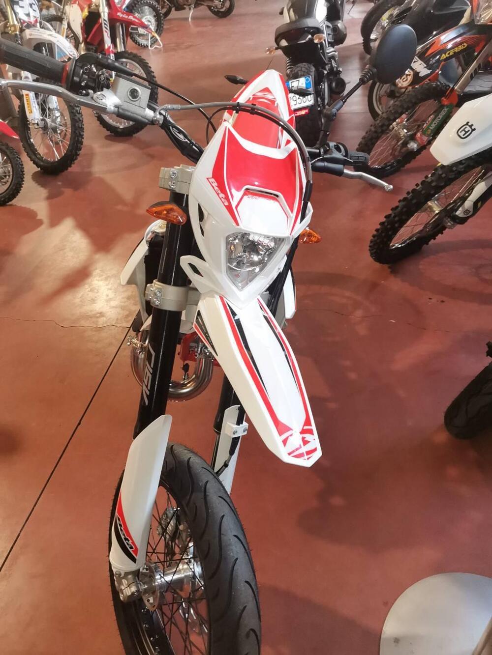 Betamotor RR 50 Motard Track (2021 - 26) (2)