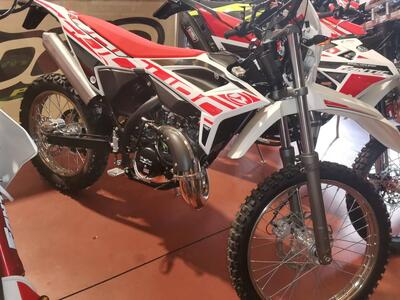 Betamotor RR 50 Enduro (2021 - 25) nuova