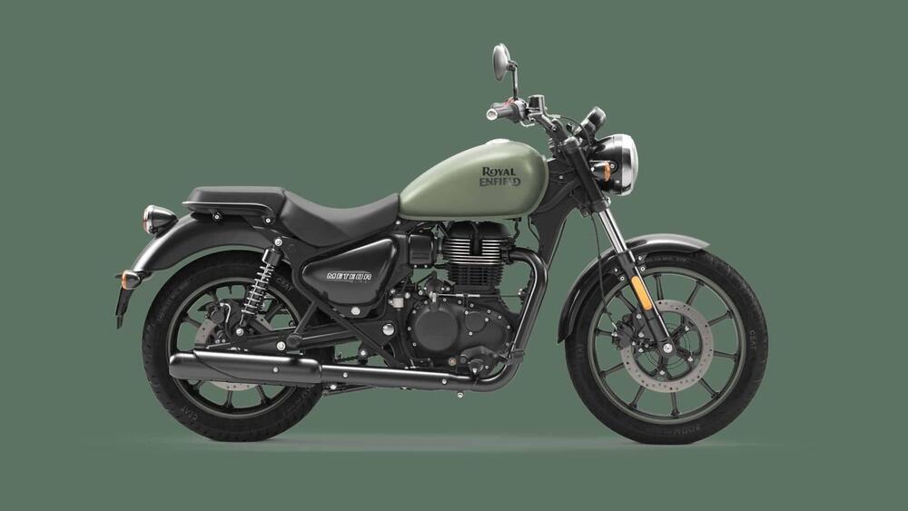 Royal Enfield Meteor 350 Fireball (2021 - 26) (6)