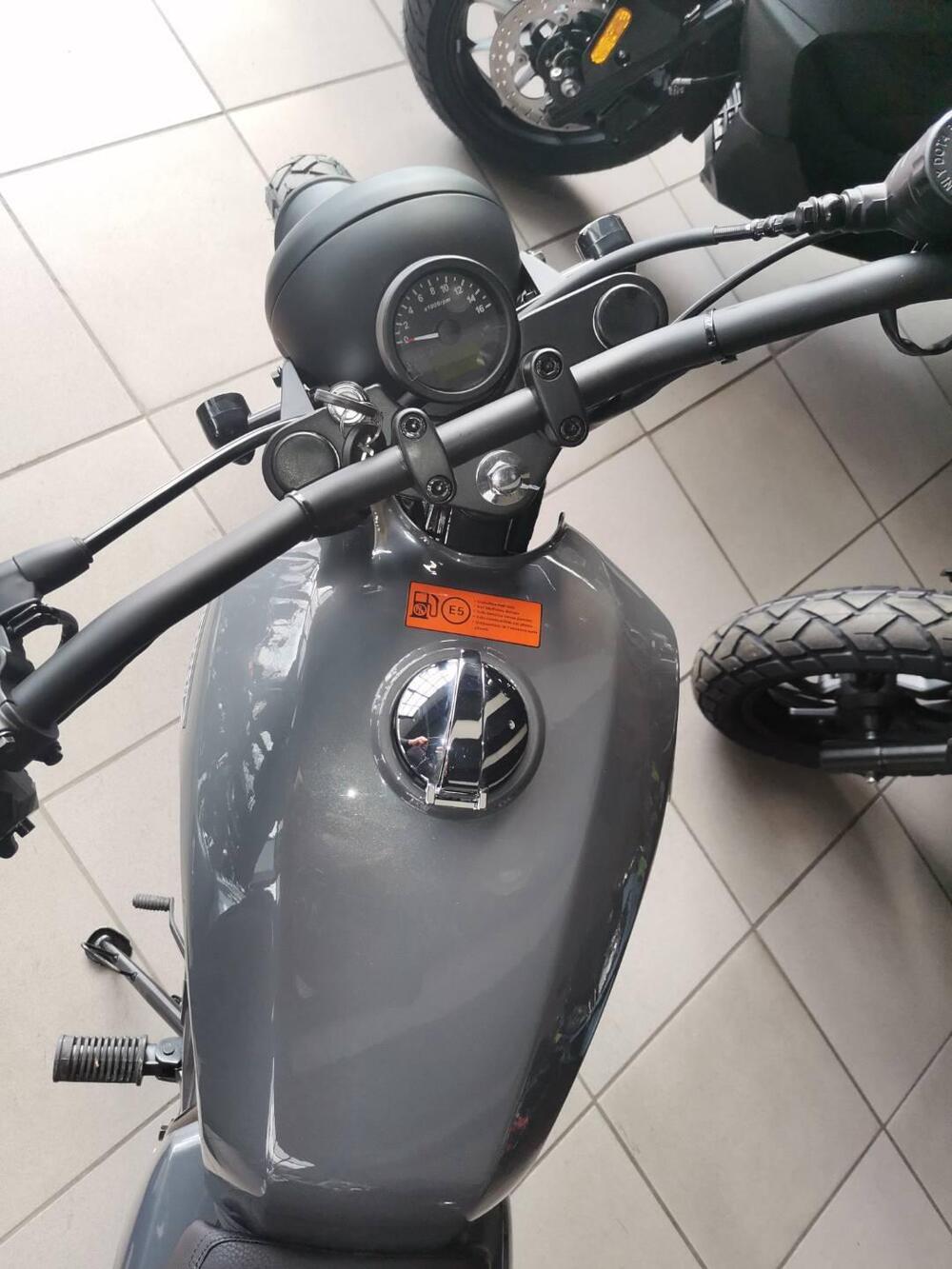 Brixton Motorcycles Cromwell 125 CBS (2021 - 25) (5)