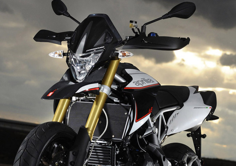 Aprilia Dorsoduro 1200 Dorsoduro 1200 ABS (2012 - 15) (8)