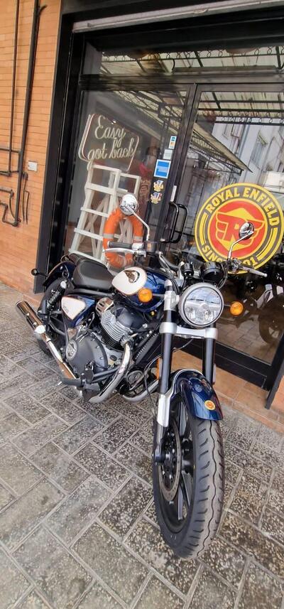 Royal Enfield Super Meteor 650 (2023 - 25) nuova