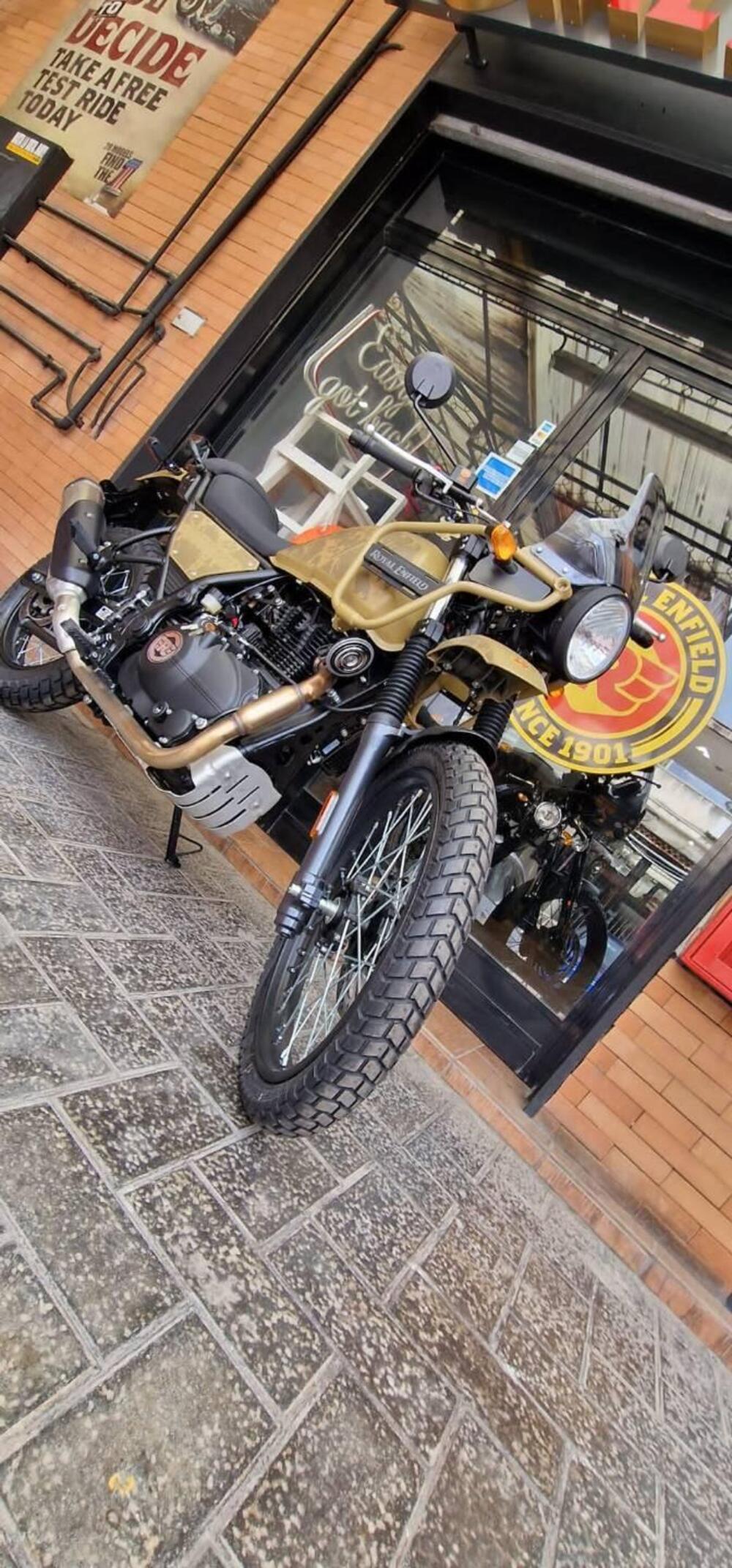 Royal Enfield Himalayan 411 (2021 - 24)