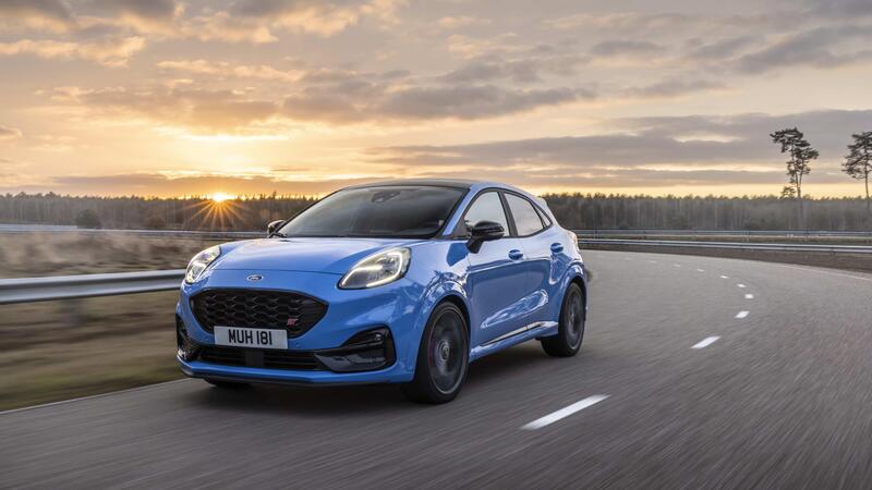 Ford Puma ST Powershift: Ecoboost da 170 CV e automatico