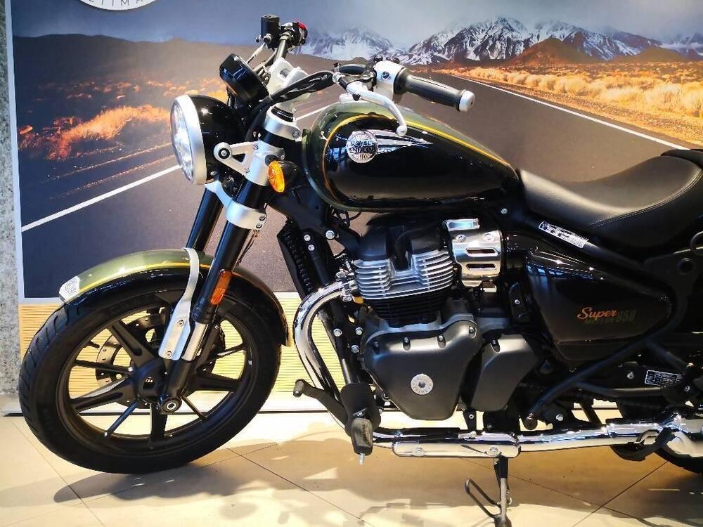 Royal Enfield Super Meteor 650 (2023 - 26) (9)
