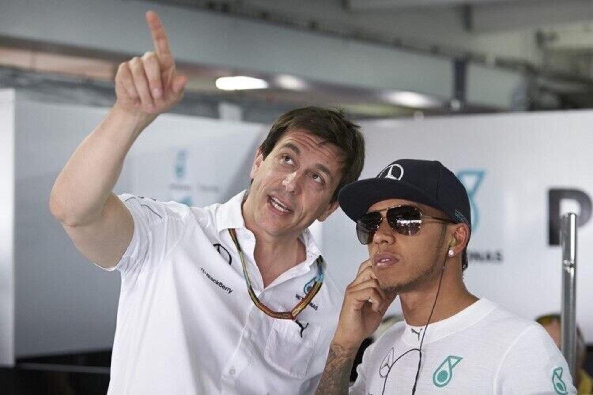 Lewis Hamilton e Toto Wolff