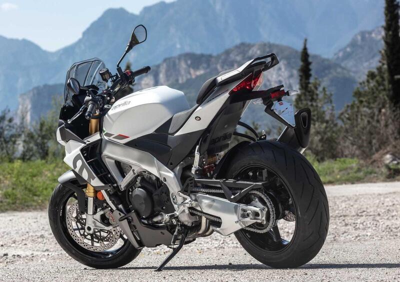 Aprilia Tuono 1100 Tuono 1100 V4 (2021 - 24) (11)