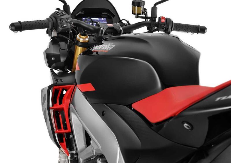 Aprilia Tuono V4 Tuono V4 Factory (2021 - 24) (7)