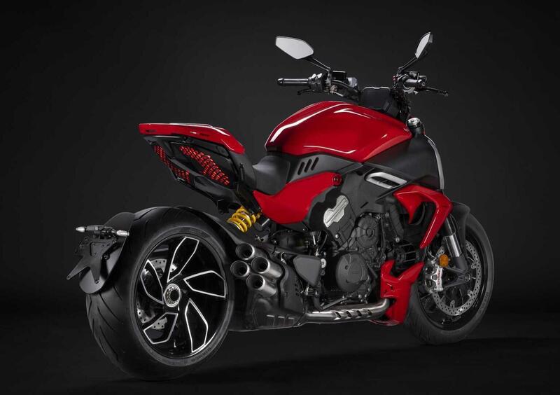 Ducati Diavel V4 Diavel V4 (2023 - 25) (3)