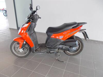 Aprilia Sportcity 200 usata