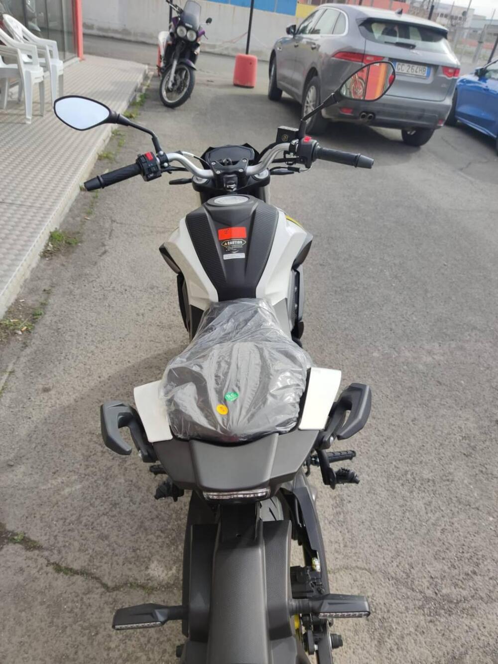 Motron Motorcycles Nomad 125 (2022 - 25) (8)