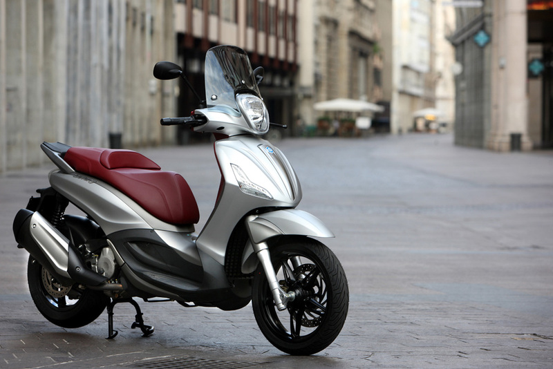 Piaggio Beverly 350 Beverly 350 SportTouring ie ABS (2011 - 17)