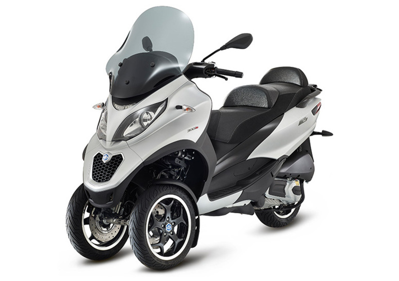 Piaggio MP3 Mp3 300 ie Sport LT ABS (2014 - 16) (2)